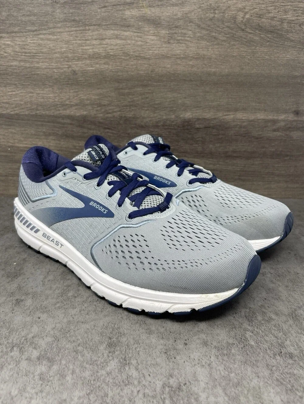 Brooks Beast GTS 22 Size 12 Mens Stability Running Shoes Gray Blue 1103271D491